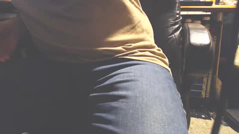 Snapshot of dfwgonewrong chatting on 01.11.26 dfwgonewrong online show from 01.11.26