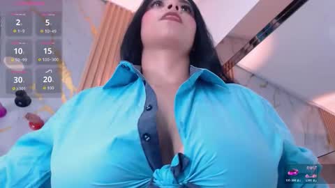 Snapshot of dhapn_lennox chatting on 11.19.25 dhapn_lennox online show from 11.19.25