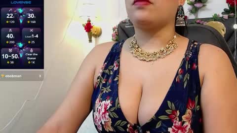Snapshot of dharanisnisha chatting on 05.21.26 dharanisnisha online show from 05.21.26