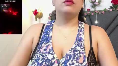 Snapshot of dharanisnisha chatting on 06.24.26 dharanisnisha online show from 06.24.26