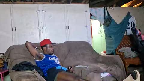 Marcus D-von Steel as the raunchy ass sniffer thrill me with your online show from 09.17.25