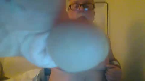 Snapshot of dial76 chatting on 01.09.25 dial76 online show from 01.09.25