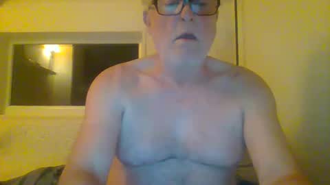 Snapshot of dial76 chatting on 01.30.25 dial76 online show from 01.30.25