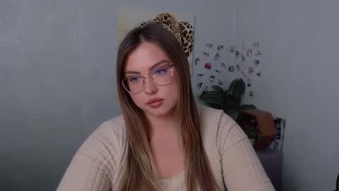 Snapshot of diamantkriss_ chatting on 03.10.26 Kriss online show from 03.10.26