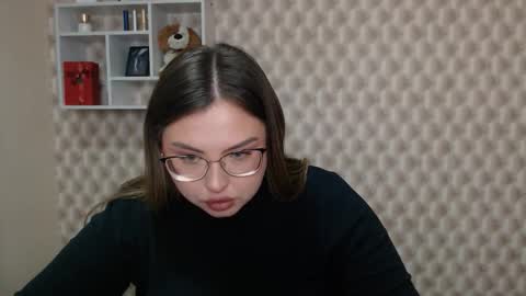 Snapshot of diamantkriss_ chatting on 03.30.26 Kriss online show from 03.30.26