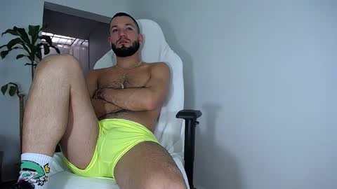 Snapshot of diamond_black00 chatting on 03.05.25 MaSSimo online show from 03.05.25