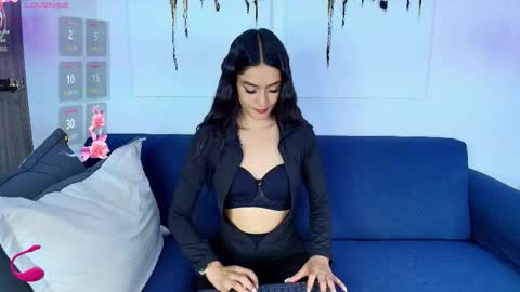 Camila and Megan online show from 09.18.25