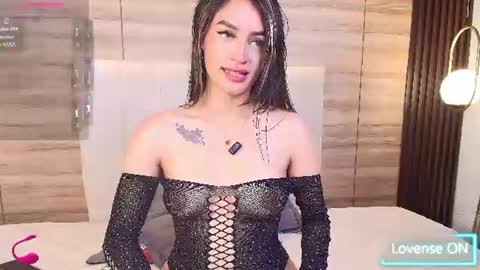 Snapshot of diamond_black19 chatting on 07.28.26 Camila and Megan online show from 07.28.26