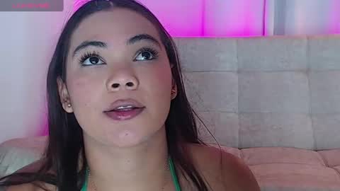 Snapshot of diamond_canela chatting on 12.08.24 diamond_canela online show from 12.08.24