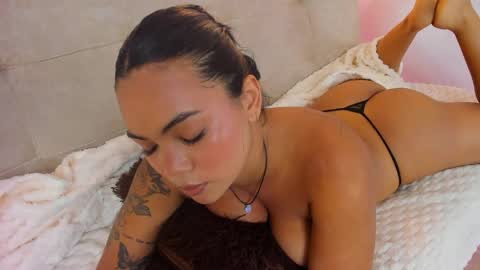 diamond_canela online show from 05.01.26