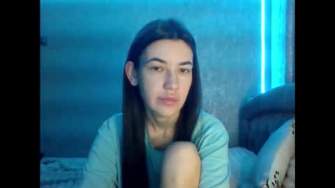 Snapshot of diamond_dana chatting on 12.14.25 Diamond Dana online show from 12.14.25