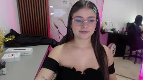 diamond_juliana_ online show from 04.18.26