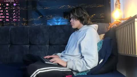 diamond_twink online show from 11.05.25