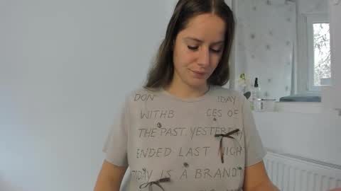 diamondkay_ online show from 11.15.25