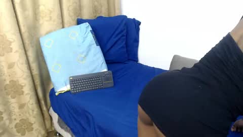 diamont_black1 online show from 04.23.26