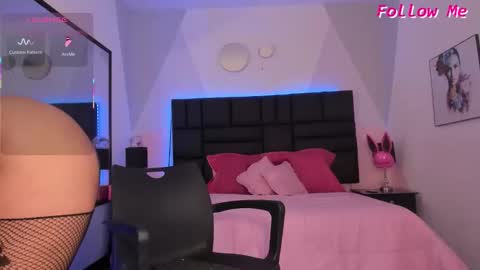 Snapshot of diana_clarck chatting on 10.27.25 Diana Tamayo online show from 10.27.25