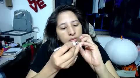 Snapshot of diana_rogu chatting on 10.23.25 diana_rogu online show from 10.23.25