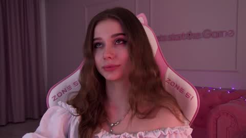 Snapshot of dianabecker chatting on 01.20.25 Diana online show from 01.20.25