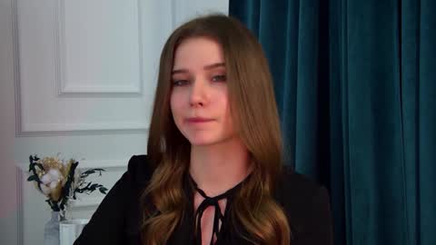 Snapshot of dianabecker chatting on 02.03.25 Diana online show from 02.03.25