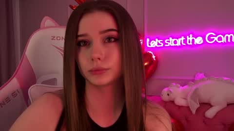 Snapshot of dianabecker chatting on 02.10.25 Diana online show from 02.10.25