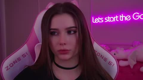 Snapshot of dianabecker chatting on 02.27.25 Diana online show from 02.27.25