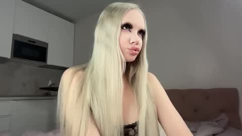 Diana  online show from 02.02.26