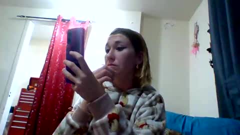 Snapshot of dianarussell864 chatting on 11.23.25 dianarussell864 online show from 11.23.25
