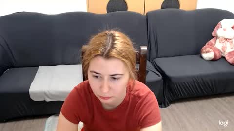 Snapshot of dianasmiey7 chatting on 01.20.25 dianasmiey7 online show from 01.20.25