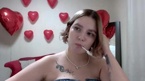 Diane Mills online show from 02.11.25