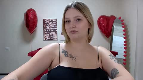 Diane Mills online show from 02.24.26