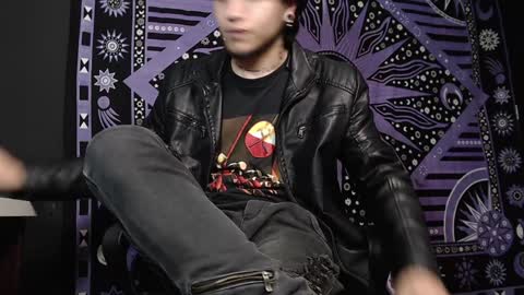 DICAPRIO online show from 01.16.25