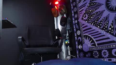 DICAPRIO online show from 03.07.25