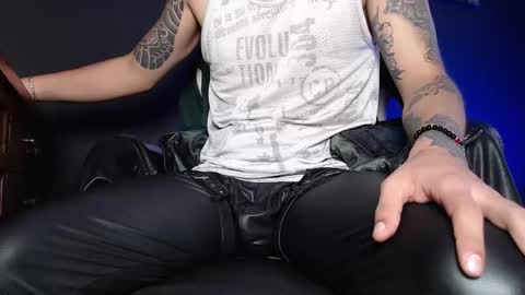 DICAPRIO online show from 02.06.26