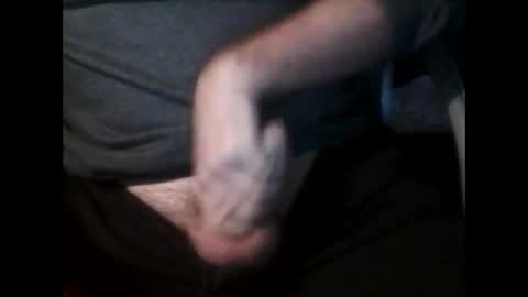 Snapshot of dick185 chatting on 02.06.25 dick185 online show from 02.06.25