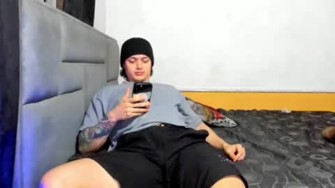 Snapshot of dick_demon_1 chatting on 02.26.25 jhon online show from 02.26.25