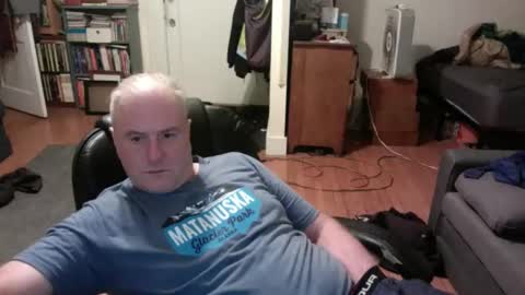 Snapshot of dickflasher5 chatting on 12.22.24 Richard Fleischer online show from 12.22.24