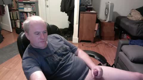 Snapshot of dickflasher5 chatting on 02.15.25 Richard Fleischer online show from 02.15.25