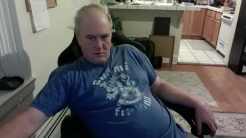 Snapshot of dickflasher5 chatting on 12.21.25 Richard Fleischer online show from 12.21.25