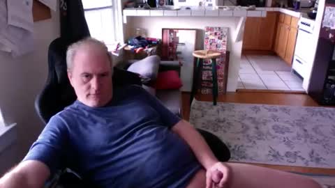 Snapshot of dickflasher5 chatting on 04.13.26 Richard Fleischer online show from 04.13.26