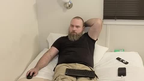 Snapshot of dickhardagain69 chatting on 11.26.25 dickhardagain69 online show from 11.26.25