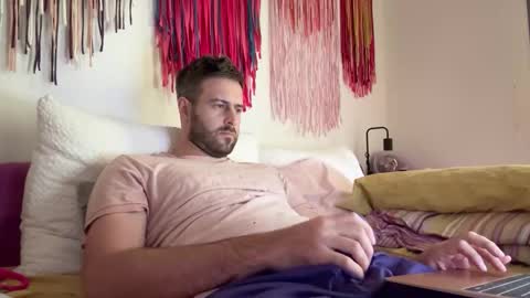 Im Julian  all cum shot videos here    online show from 10.13.25