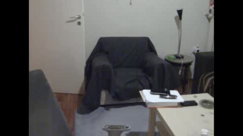 Snapshot of dickus_biggus chatting on 03.12.25 dickus_biggus online show from 03.12.25