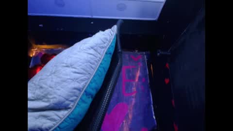 Snapshot of diego__cruz chatting on 02.18.25 Diego online show from 02.18.25