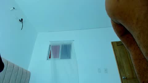 Snapshot of diego__cruz chatting on 10.30.25 Diego online show from 10.30.25