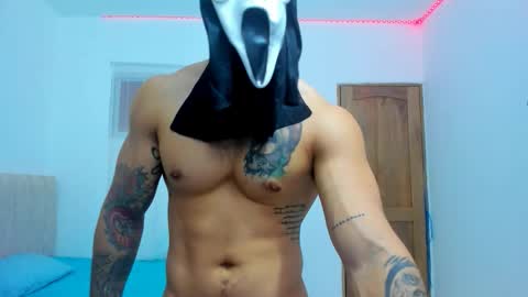 Snapshot of diego__cruz chatting on 10.31.25 Diego online show from 10.31.25