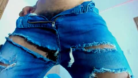 Snapshot of diego__cruz chatting on 11.26.25 Diego online show from 11.26.25