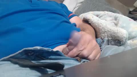 Snapshot of diegovlc chatting on 12.20.25 DiegoVLC online show from 12.20.25