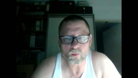 Snapshot of dierenfeld chatting on 01.12.25 dierenfeld online show from 01.12.25