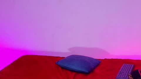 diiosa_latina online show from 04.28.26