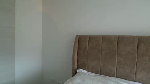 Snapshot of dilan_coy chatting on 04.01.26 Dilan Coy online show from 04.01.26